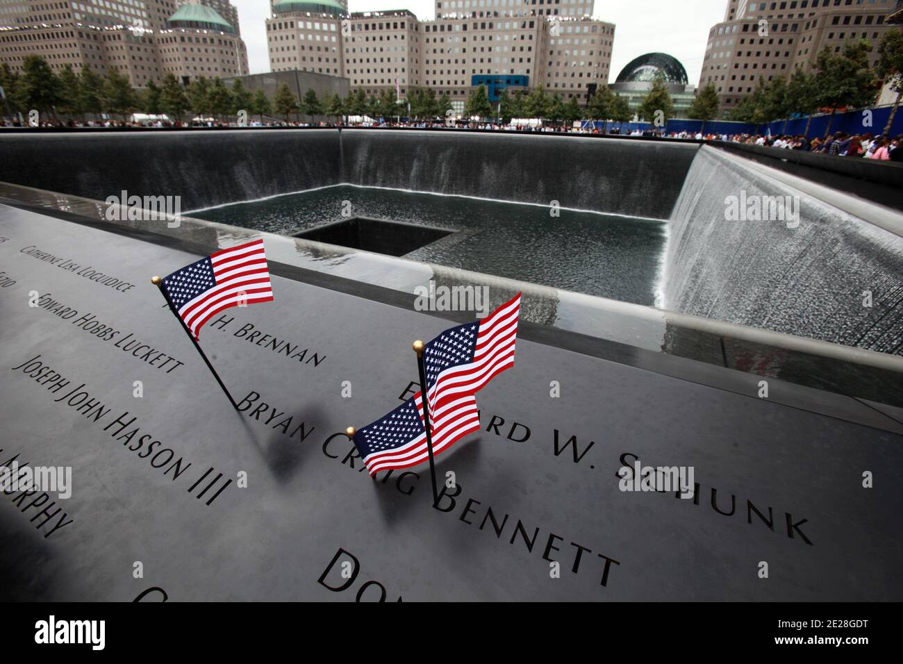 Am 10. Jahrestag der Anschläge vom 11. September, der North Memorial Pool am Eröffnungstag des 11. September Memorial am World Trade Center in New York am 11. September 2011. Foto von Jefferson Siegel/ABACAPRESS.COM Stockfoto