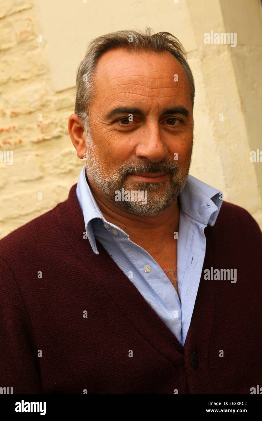 Der französische Schauspieler Antoine Dulery vor der Vorführung des neuen Films 'das Vents contraires' in Lille, Nordfrankreich, 14. September 2011. Foto von Sylvain Lefevre/ABACAPRESS.COM Stockfoto