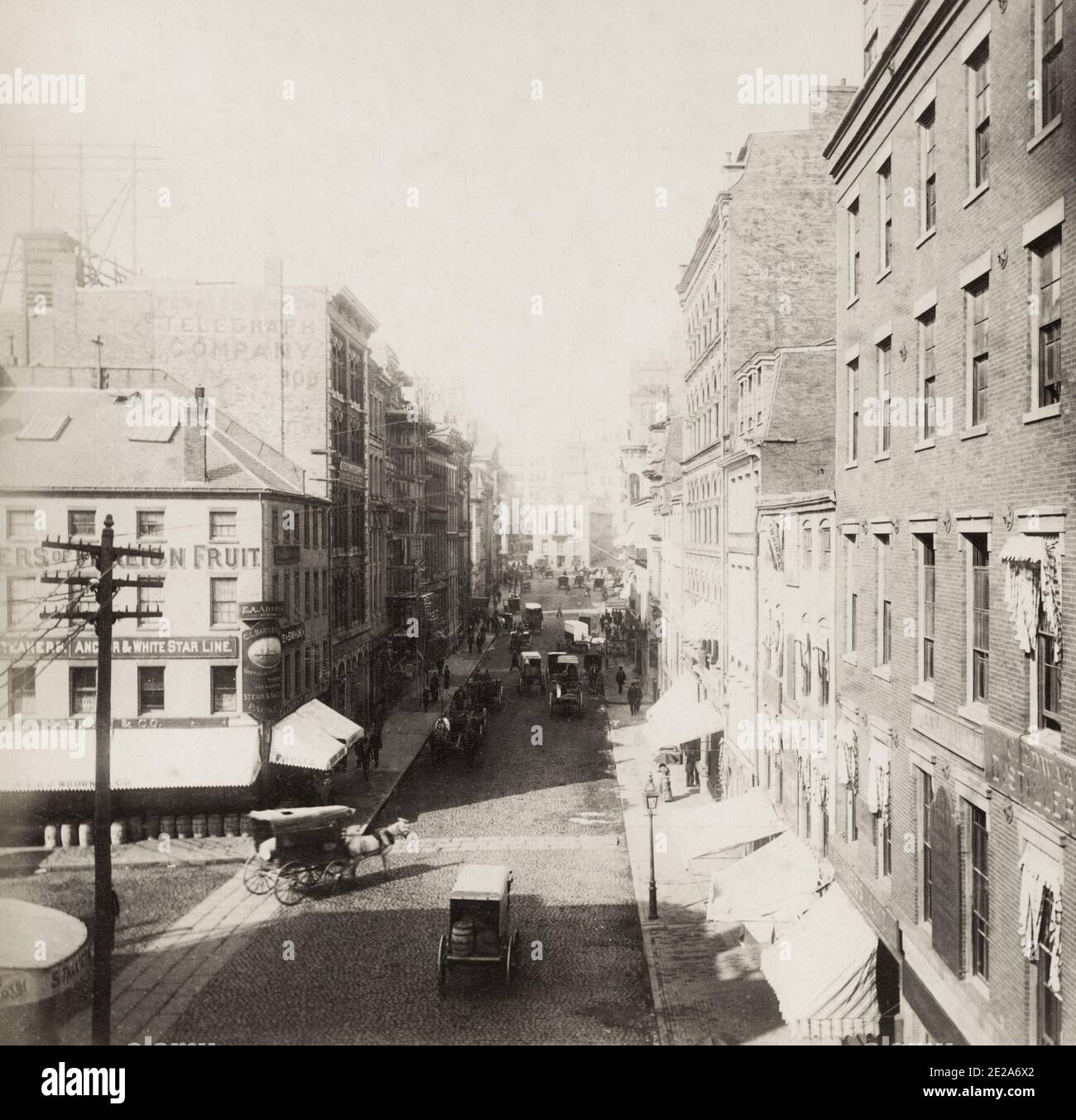 Vintage 19. Jahrhundert Foto: Blick entlang State Street, Boston, Massachusetts, USA, Bild c.1880. Stockfoto