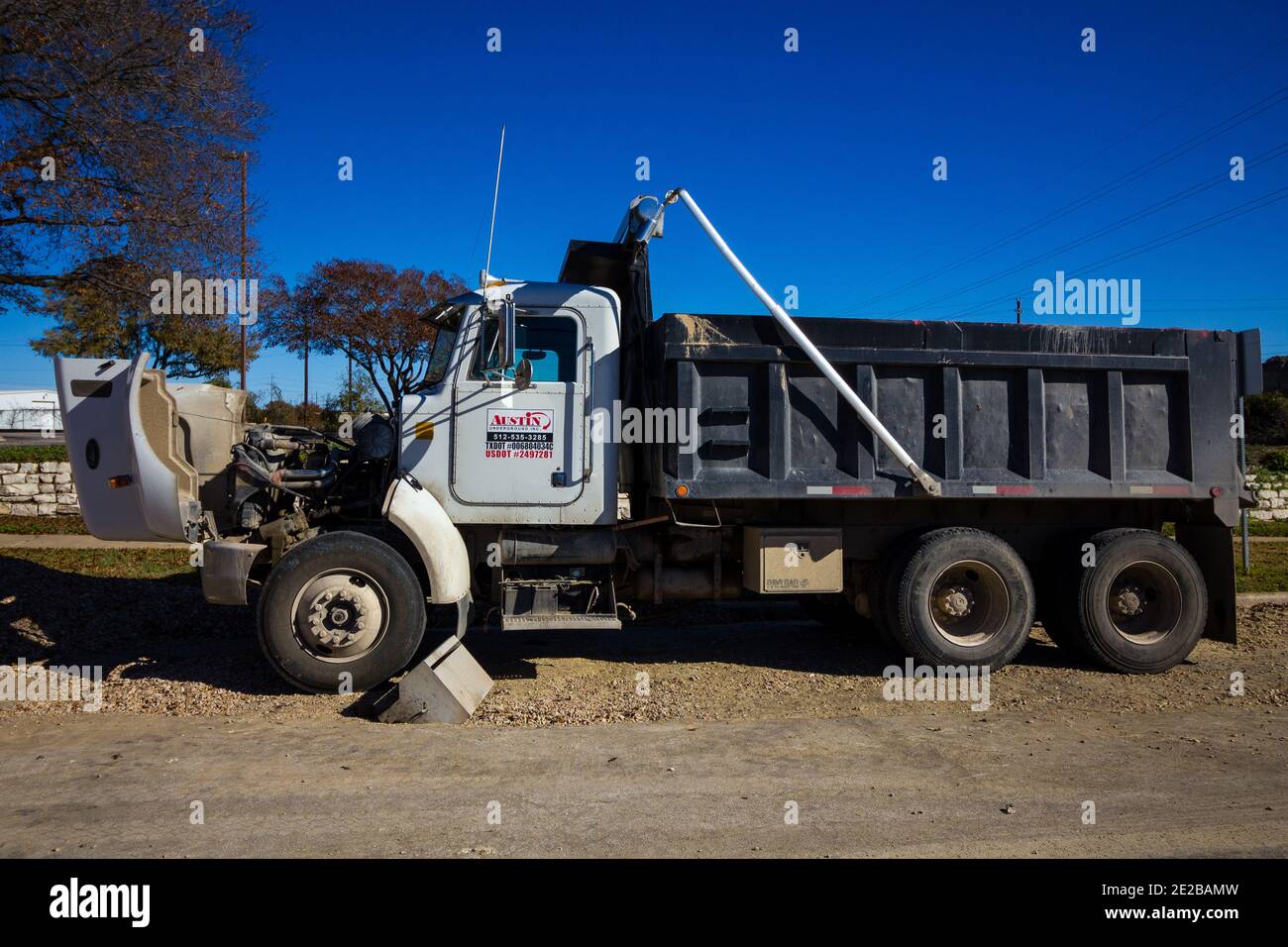 Zerbrochener Dump Truck in Austin Texas Stockfoto