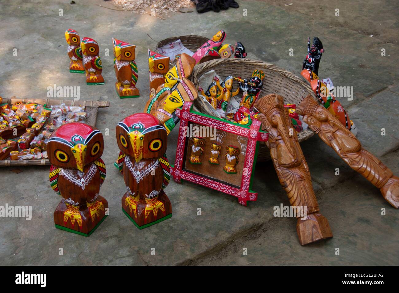 Holzskulptur Kunst von westbengalen.Hüttenindustrie von westbengalen Stockfoto