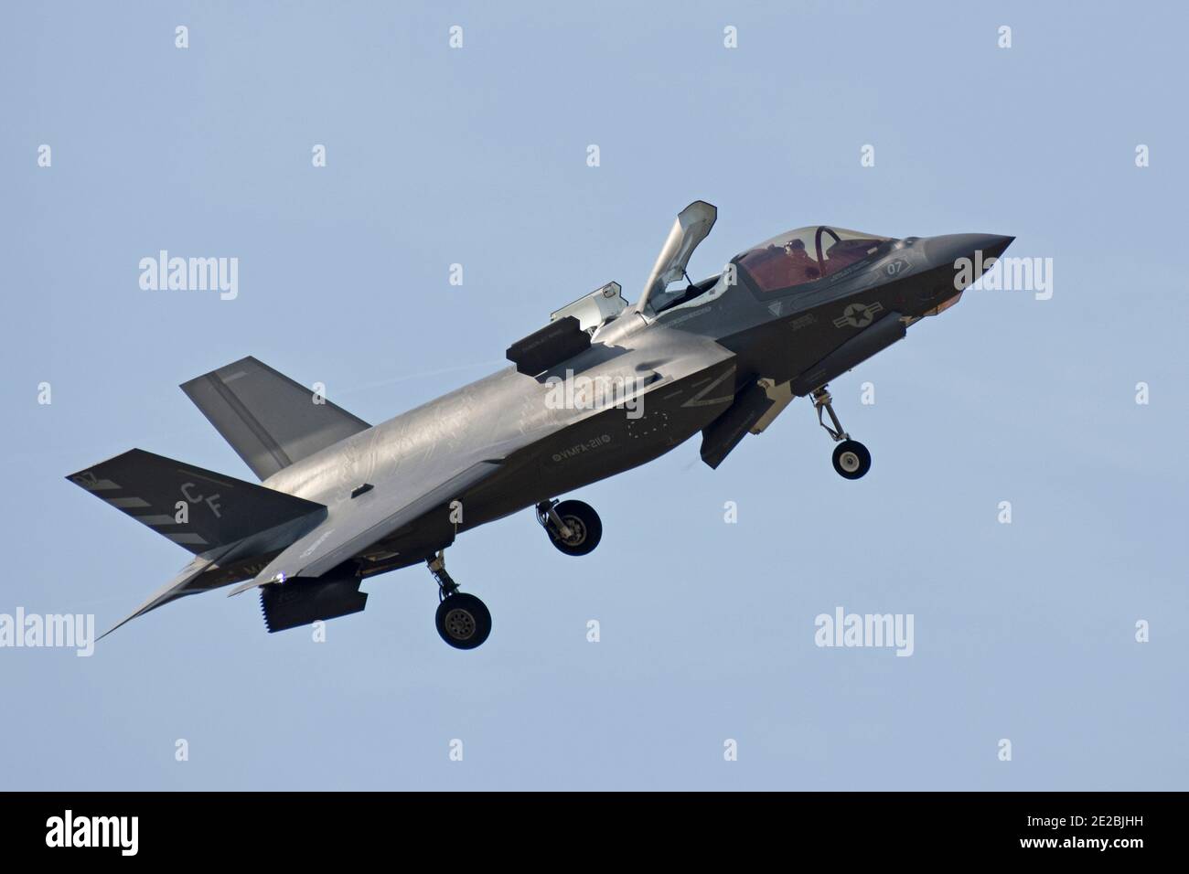 Lockheed Martin F-35B Lightning II 169608 codiert 'CF-07' von VMFA-211, United States Marine Corp, mit Sitz in USMC Yuma, Arizona, gesehen bei RAF Marham. Stockfoto
