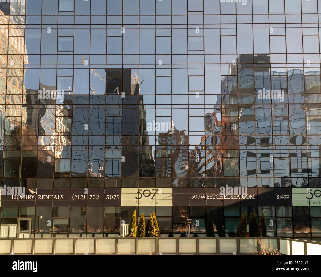 Luxus-Mietwohnungen an der High Line im Chelsea Viertel von New York am Dienstag, 12. Januar 2021. (© Richard B. Levine) Stockfoto