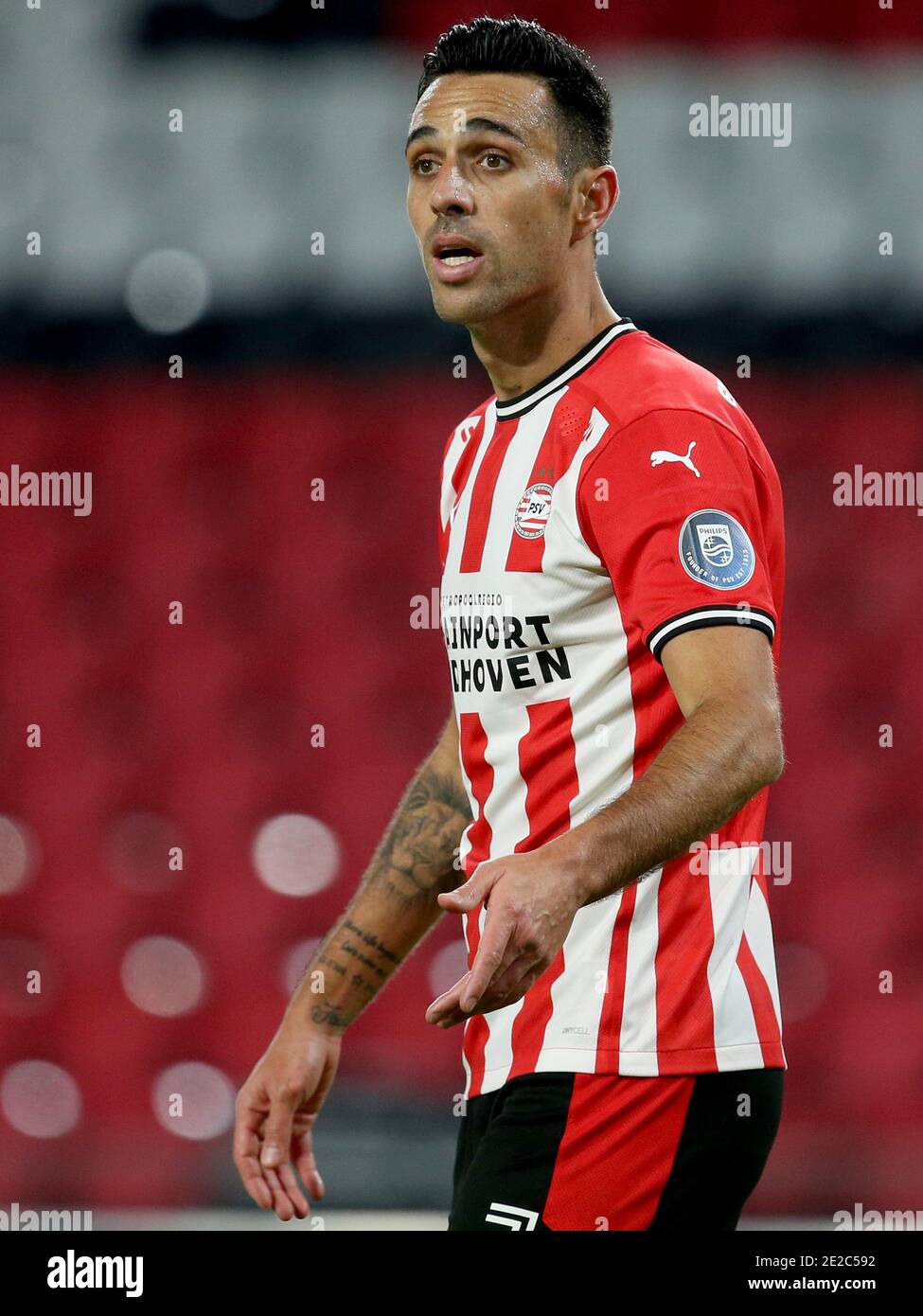 EINDHOVEN, NIEDERLANDE JANUAR 13 Eran Zahavi vom PSV Eindhoven beim
