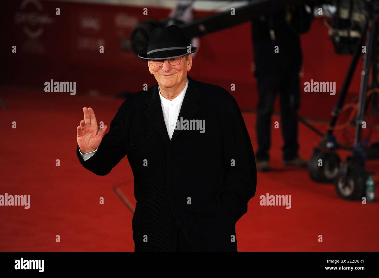 Fred Schepisi kommt zur Vorführung von "die Frau in der Fünften" während des 6. Internationalen Filmfestivals in Rom, Italien, am 30. Oktober 2011. Foto von Aurore Marechal/ABACAPRESS.COM Stockfoto