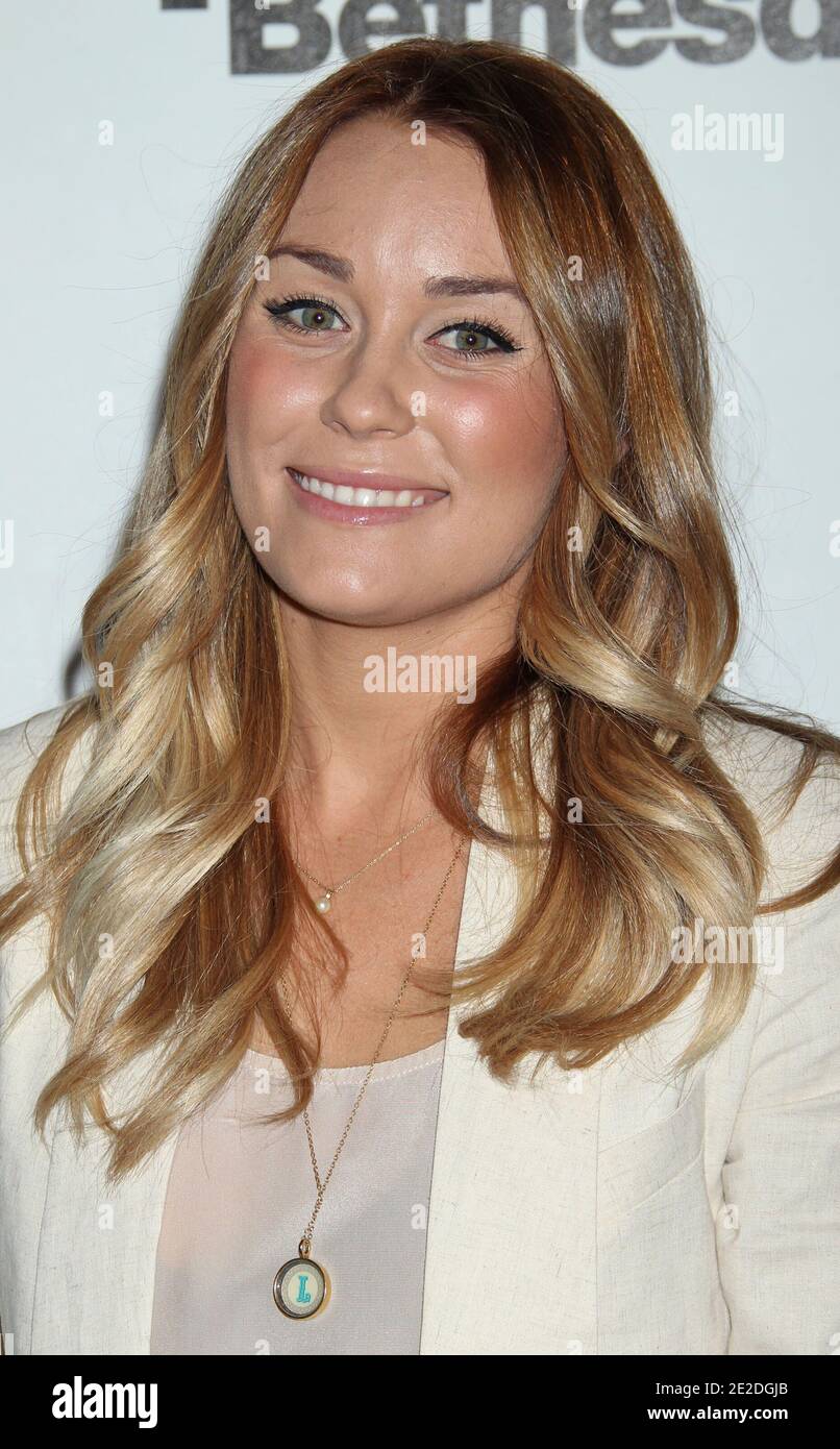 Lauren Conrad kommt zur offiziellen Launch Party von Skyrim The Elder Scrolls, veranstaltet von Bethesda Softworks im Belasco Theater in Los Angeles, Kalifornien. November 2011. Foto von Baxter/ABACAPRESS.COM Stockfoto