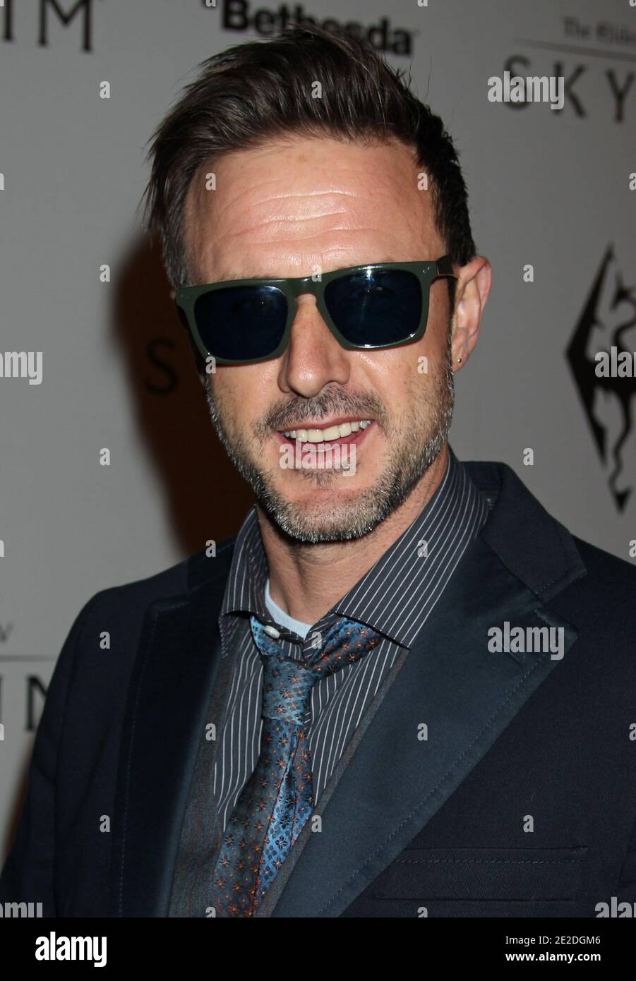 David Arquette Ankunft für Skyrim's The Elder Scrolls offizielle Launch Party veranstaltet von Bethesda Softworks im Belasco Theater in Los Angeles, Kalifornien. November 2011. Foto von Baxter/ABACAPRESS.COM Stockfoto
