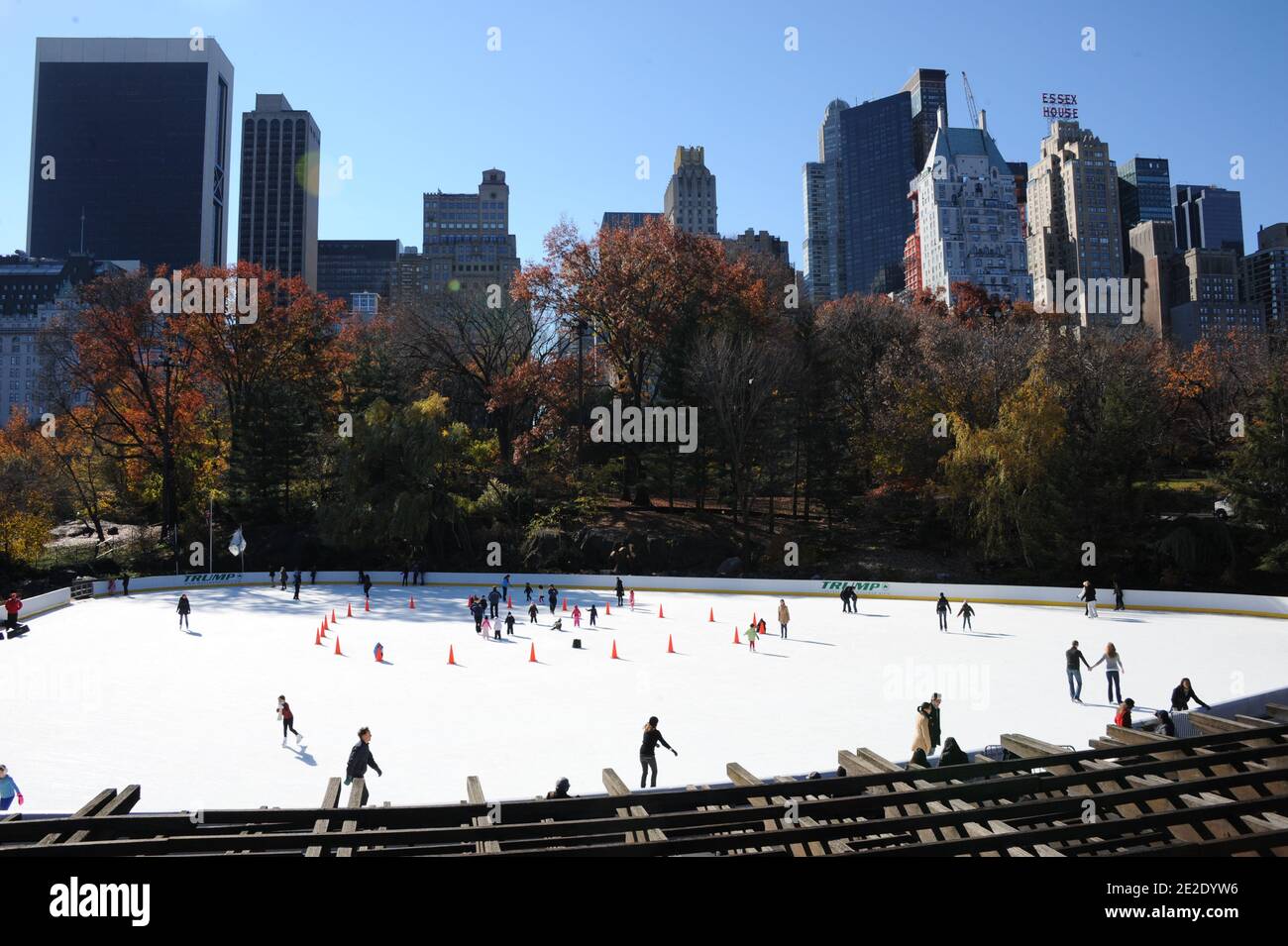 Blick auf den Central Park im Herbst am 18. November 2011 in New York City, NY, USA. Fotos von Marie Psaila/ABACAPRESS.COM Stockfoto