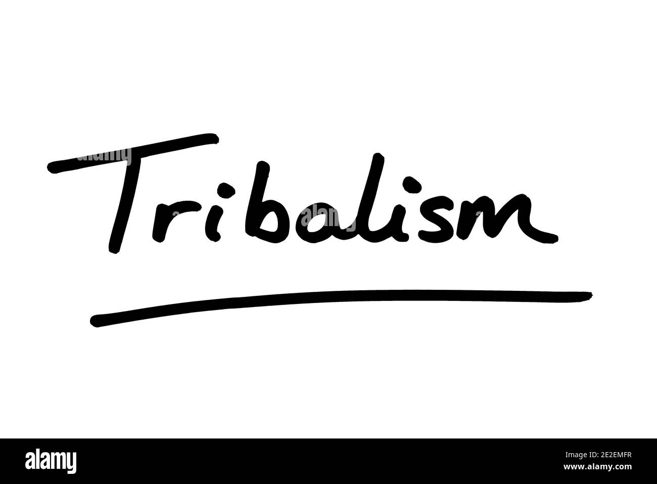Das Wort Tribalismus, handgeschrieben auf weißem Hintergrund. Stockfoto Das Wort Tribalismus, handgeschrieben auf weißem Hintergrund. Stockfoto