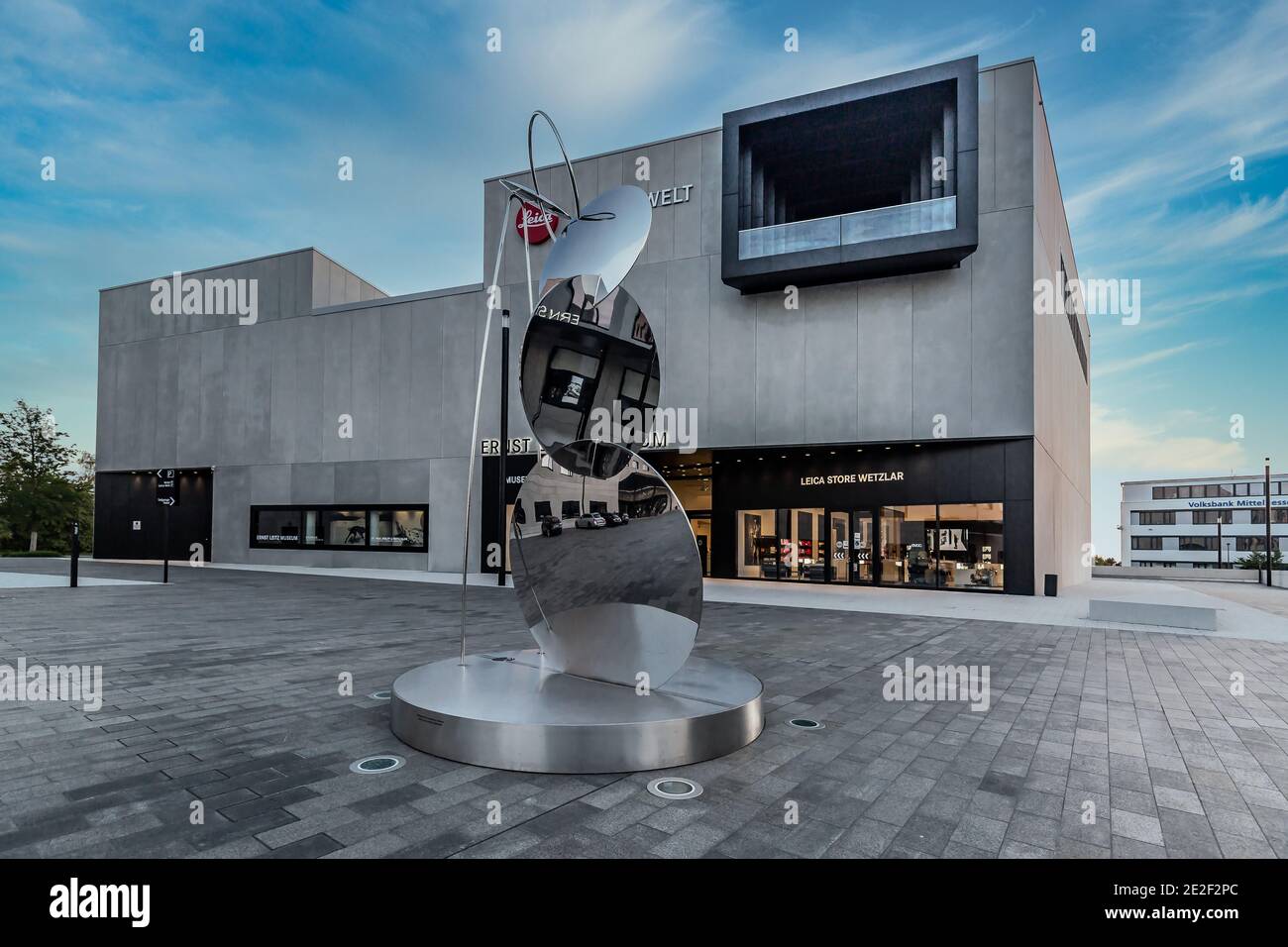 WETZLAR; DEUTSCHLAND 2020 06 22: Leica Store in Wetzlar. Industrieller Teil von Wetzlar, Headquater aus dem Leica Werk. Stockfoto