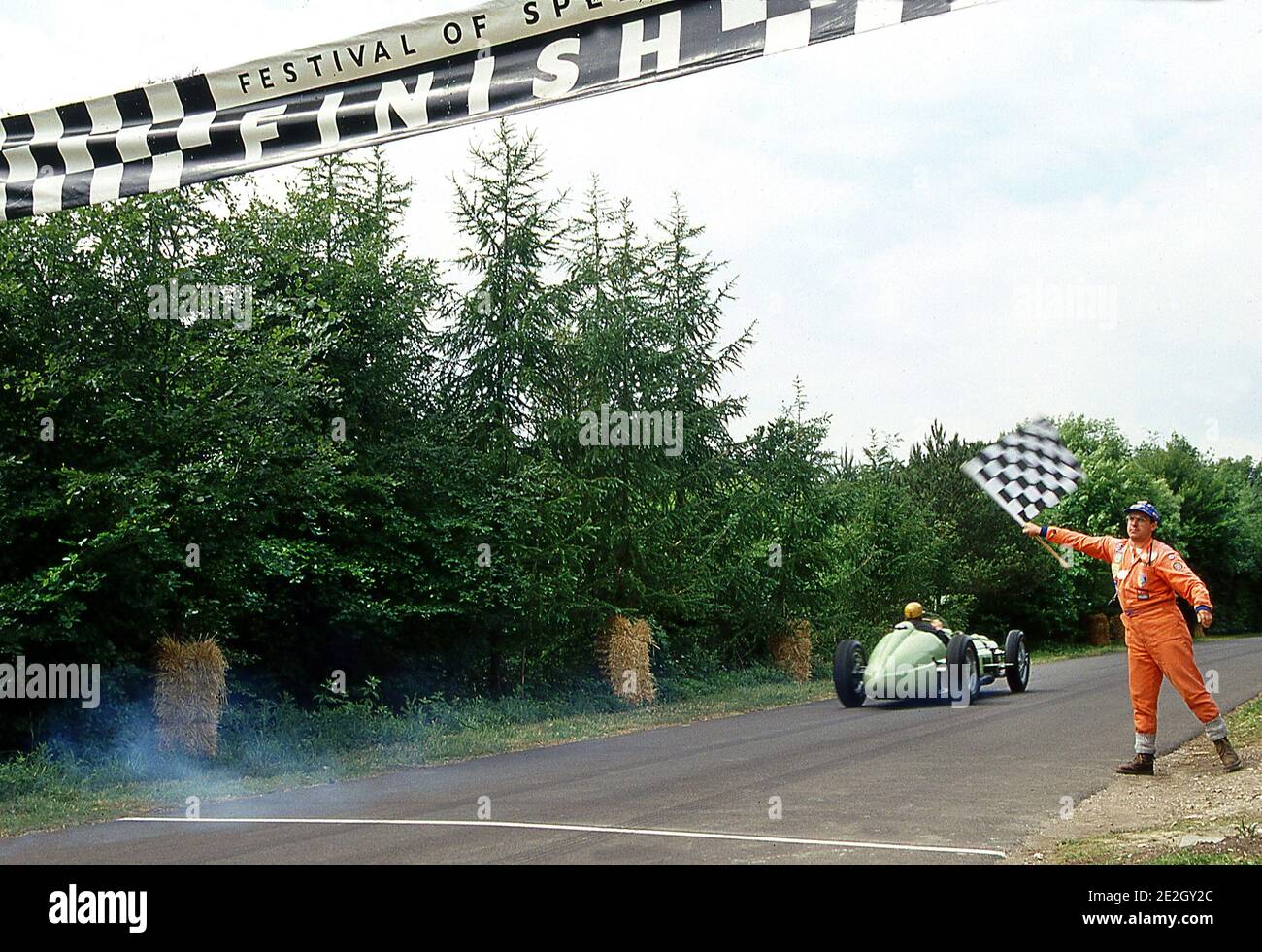 Froiilian Gonzalex fährt einen BRM V16 GP-Wagen am Goodwood Festival Of Speed 1996 Stockfoto