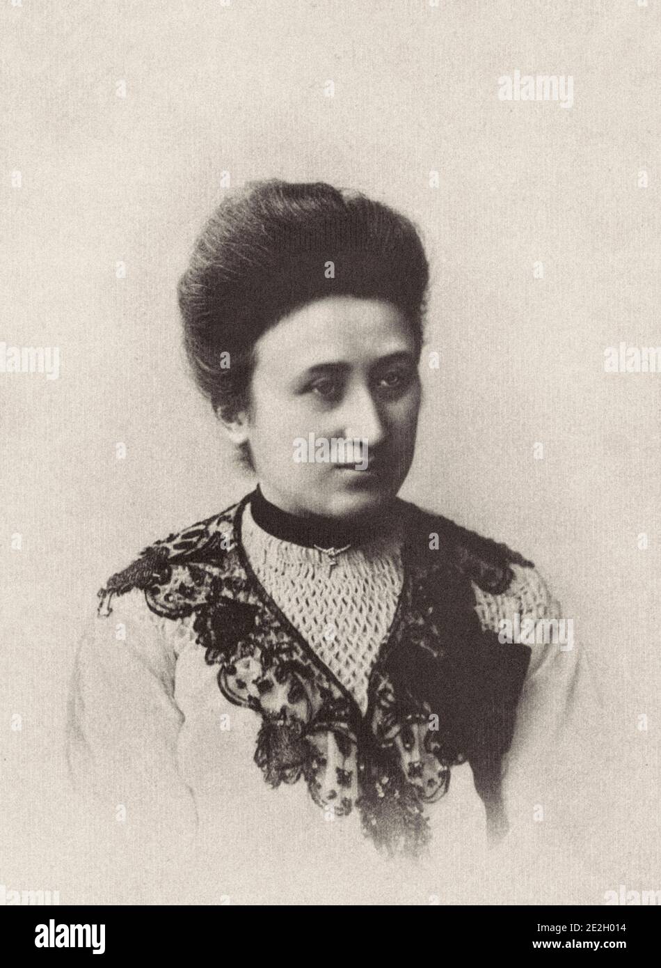 Rosa Luxemburg (1871 - 1919) war eine polnische Marxistin, Philosophin, Ökonomin, Antikriegsaktivistin und Revolutionssozialistin, die sich als eingebürgerte Germ einbürgerte Stockfoto