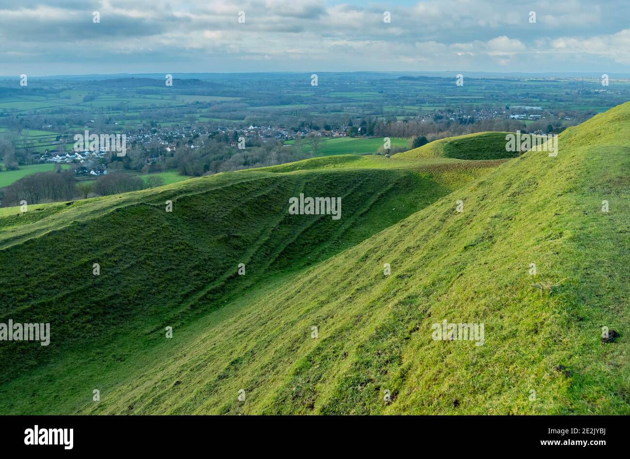 Hambledon Hill, ein prähistorisches, hauptsächlich eisenzeitliches Hügelfort, auf Kreide in Dorset. Stockfoto