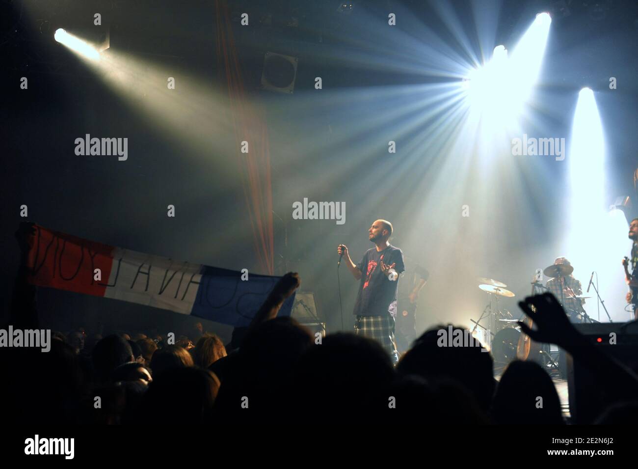 M6 TV Reality Show 'La Nouvelle Star' 2009 Gewinner, Soan, tritt im Konzert in Le Bataclan in Paris, Frankreich, am 17. Februar 2010. Foto von Tiger/ABACAPRESS.COM Stockfoto