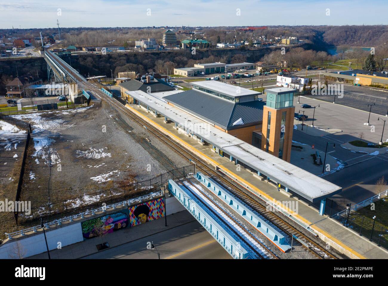 Niagara Falls Station, Bahnhof und Brücke nach Kanada, Niagara Falls, NY, USA Stockfoto