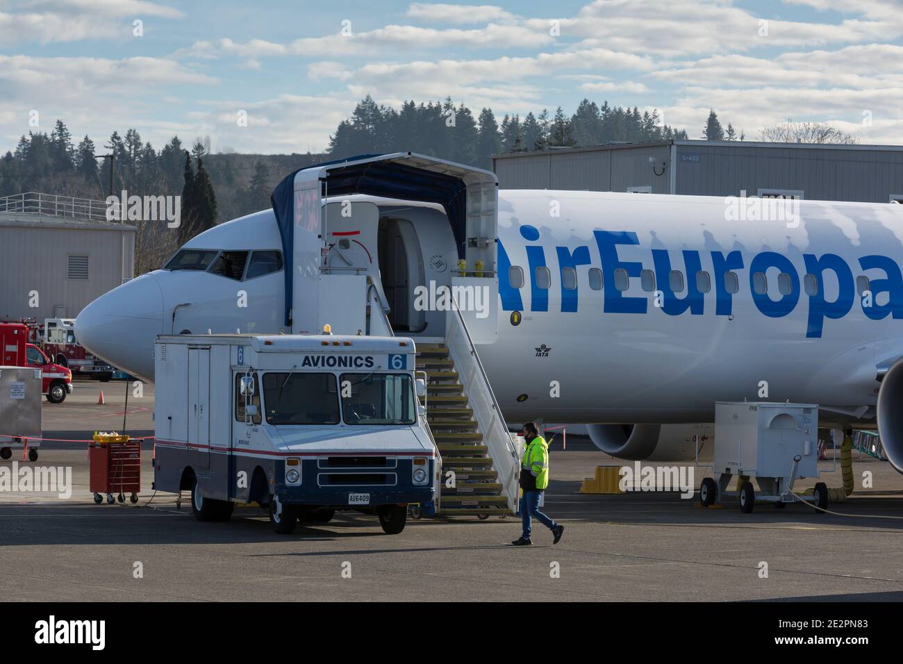 Ein Flugzeug des Typs Air Europa 737 MAX wird am Donnerstag, den 14. Januar 2021, in der Boeing Renton Factory in Renton, Washington geparkt. Stockfoto