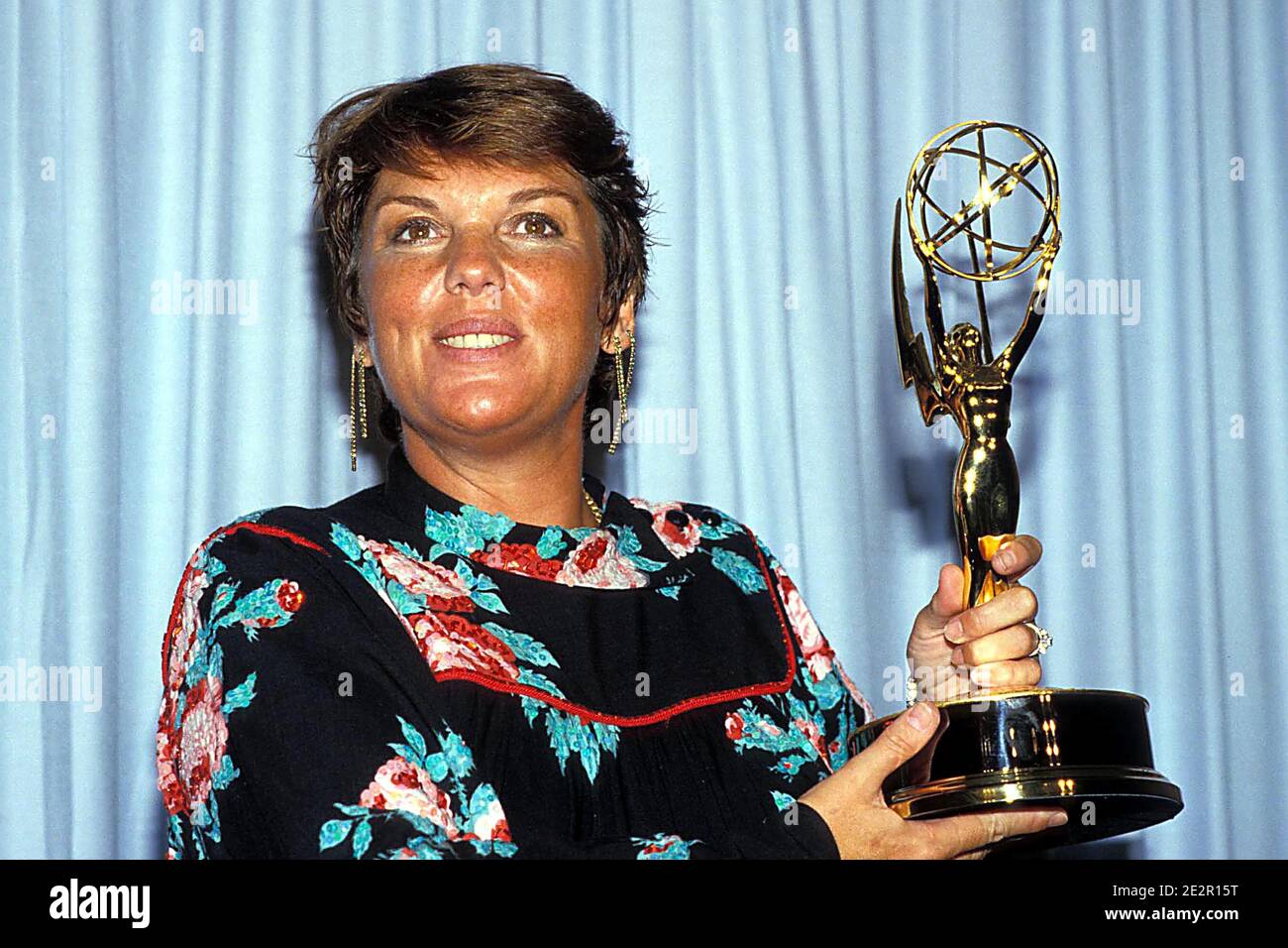 tyne-daly-bei-den-emmy-awards-1985-credit-ralph-dominguez-mediapunch