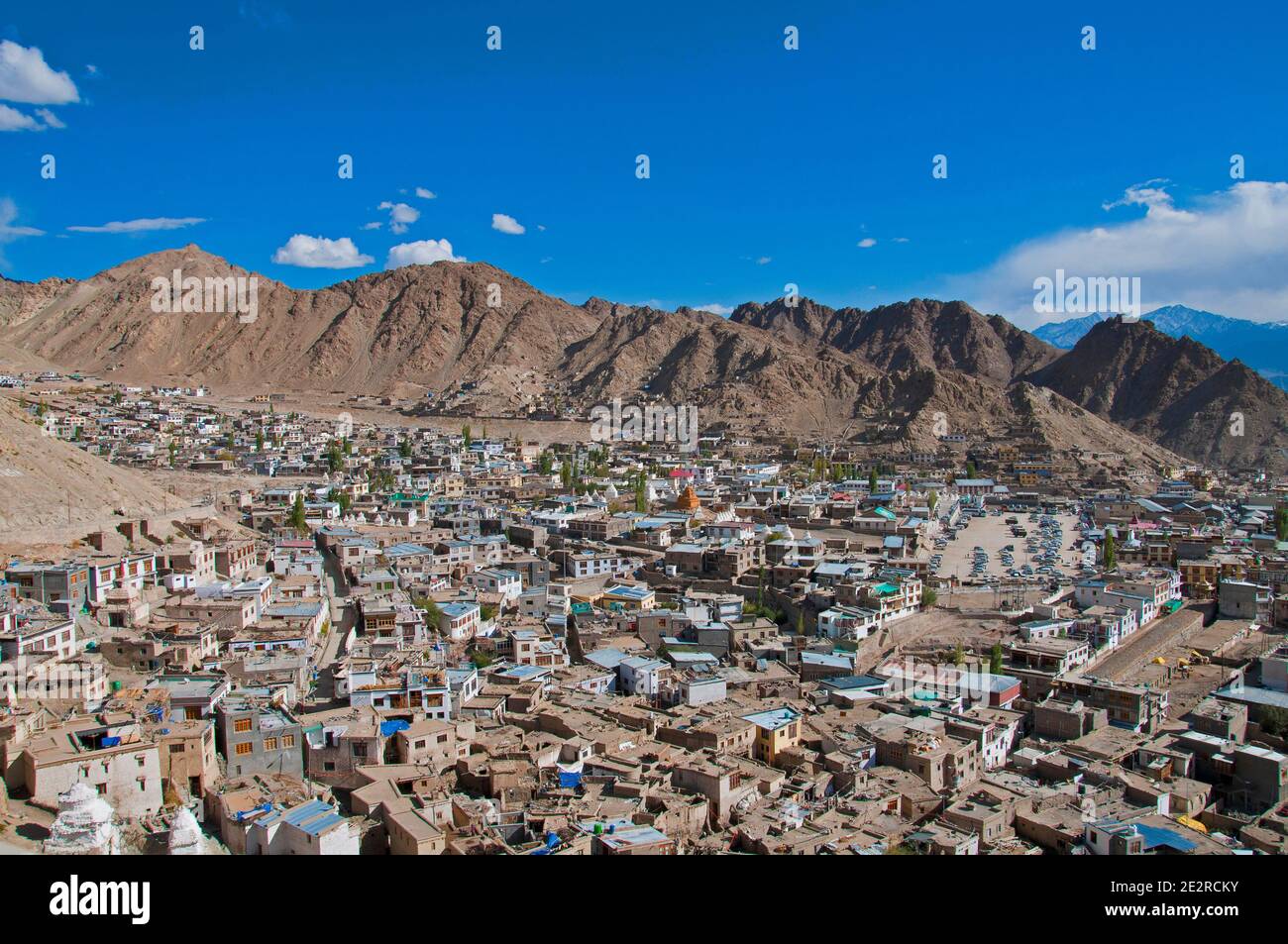 Leh Stadtgebäude von High Point, Leh, Ladakh, Indien Stockfoto