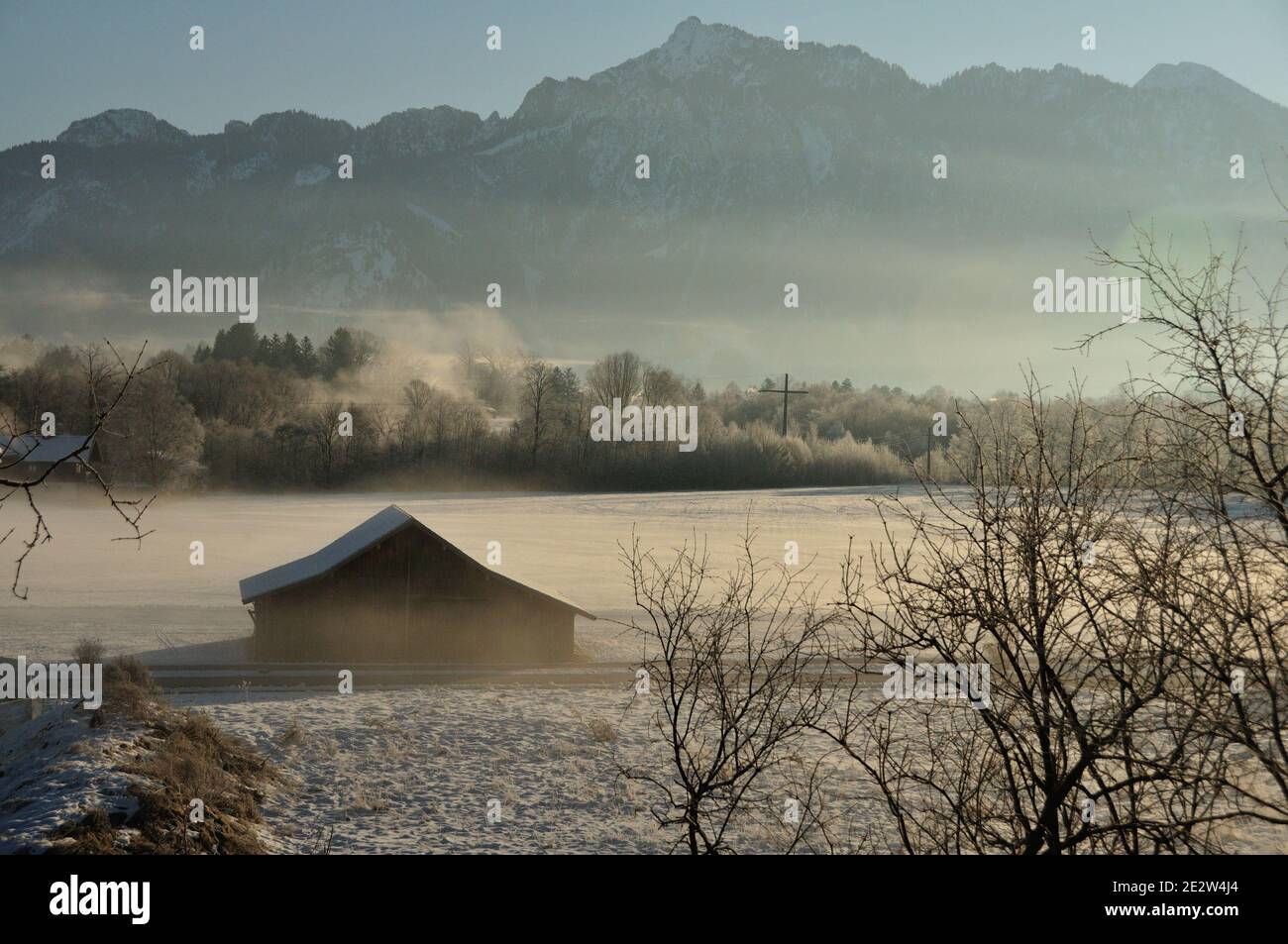 Winterlandschaft an den Alpen in Füssen Stockfoto