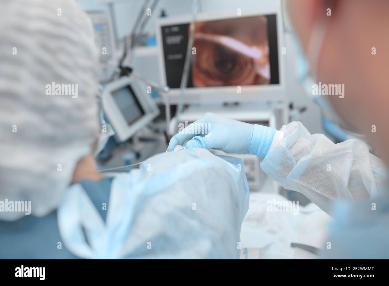 Ärzte konzentrierten sich auf den Prozess der medizinischen Verfahren. Stockfoto