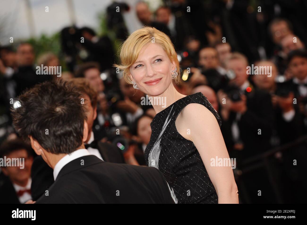 Cate Blanchett bei der Premiere von Ridley Scotts Robin Hood, präsentiert außer Konkurrenz und Eröffnung der 63. Cannes Film Festival in Cannes, Südfrankreich am 12. Mai 2010. Foto von Hahn-Nebinger-Orban/ABACAPRESS.COM Stockfoto