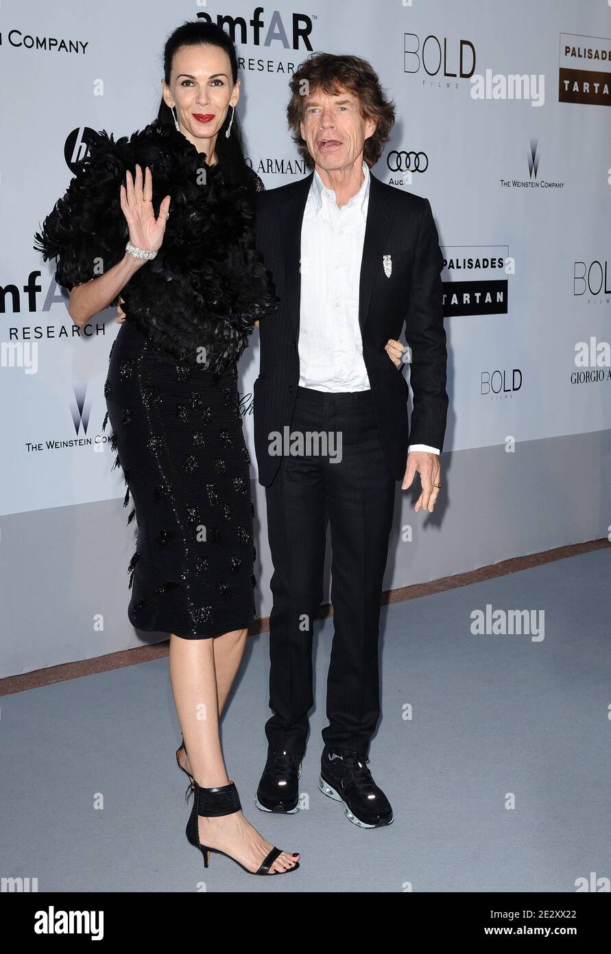 L'wren Scott und Mick Jagger nehmen an der amfAR's Cinema Against AIDS 2010 Benefit Gala Teil, die am 20. Mai 2010 im Hotel du Cap 'Eden Roc' in Antibes, Frankreich, stattfand. Foto von Hahn-Nebinger-Orban/ABACAPRESS.COM Stockfoto