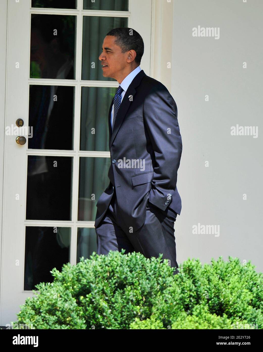 US-Präsident Barack Obama kehrt am Donnerstag, den 03. Juni 2010, ins Weiße Haus in Washington DC, USA, zurück. Er kehrte von einem Besuch der Sidwell Friends School in Bethesda, MD, für eine der Schulveranstaltungen seiner Tochter Sasha zurück. Foto von Ron Sachs/ABACAPRESS.COM (im Bild: barack Obama) Stockfoto