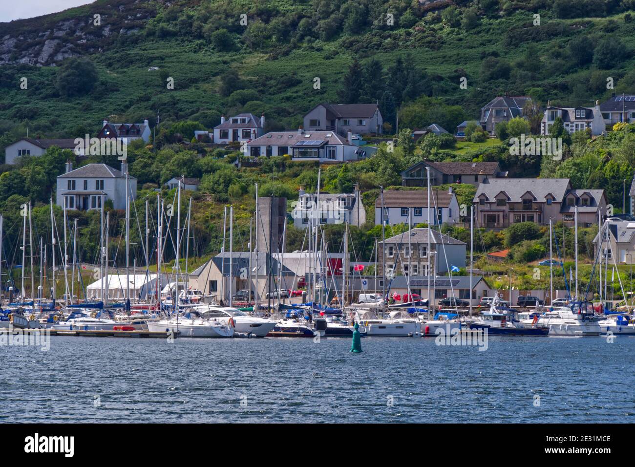 Yachten in der Marina von Tarbert, Loch Fyne, Argyll, Schottland Stockfoto