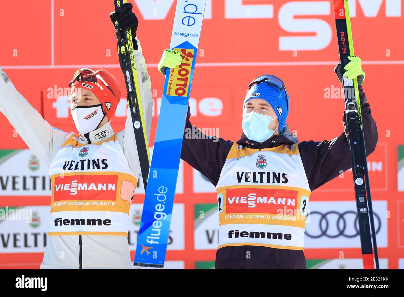 Val Di Fiemme, Trentino, Italien. 16. Januar 2021; Val Di Fiemme, Predazzo, Trentino, Italien; International Ski Federation Nordic Combined Team Sprint World Cup, Fabian Riessle (GER), Johannes Lamparter (AUT) Credit: Action Plus Sports Images/Alamy Live News Stockfoto