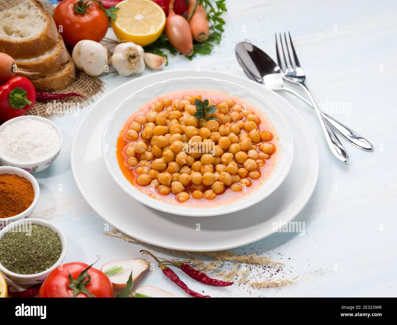 Traditionelles Türkisches Chickpea-Essen. Die klassische Fleischlose Kochmethode. Stockfoto