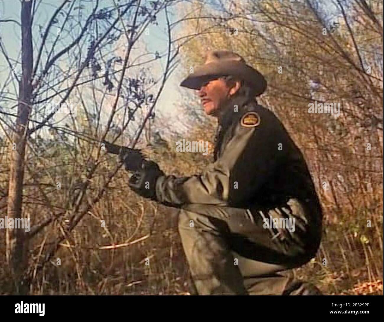 BORDERLINE 1980 AFD Film mit Charles Bronson als United Staaten Grenze Patrouille Agent Stockfoto