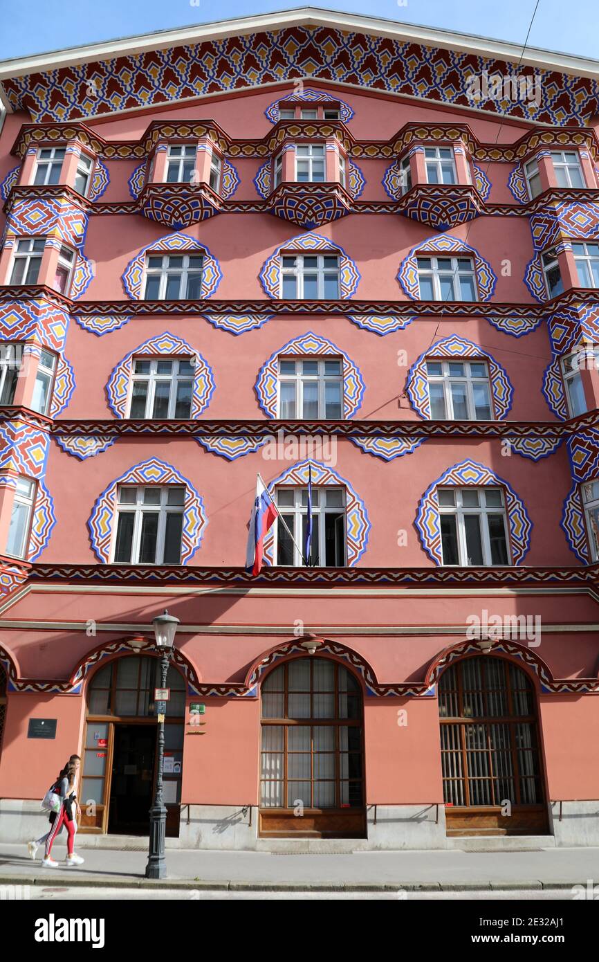 Berühmtes Jugendstil-Vurnik-Haus in Ljubljana Stockfoto