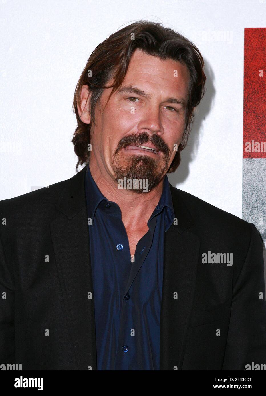 Josh Brolin kommt zur Premiere von "The Tillman Story" am 9. August 2010 im Celeste Bartos Theater in MoMA in New York City, NY, USA. Foto von Donna ward/ABACAPRESS.COM Stockfoto