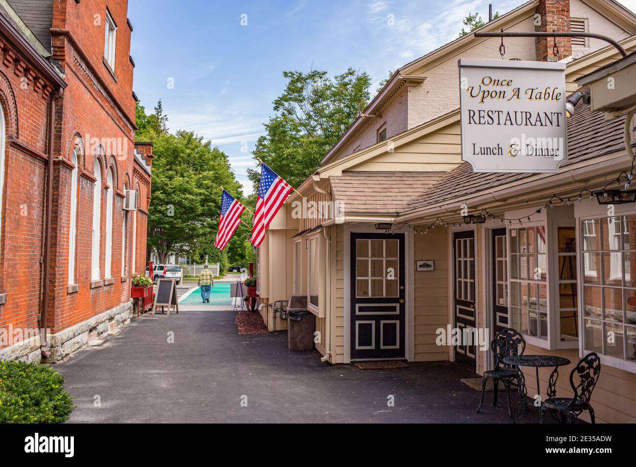 Geschäfte und Geschäfte an der Stockbridge Main Street Stockfoto