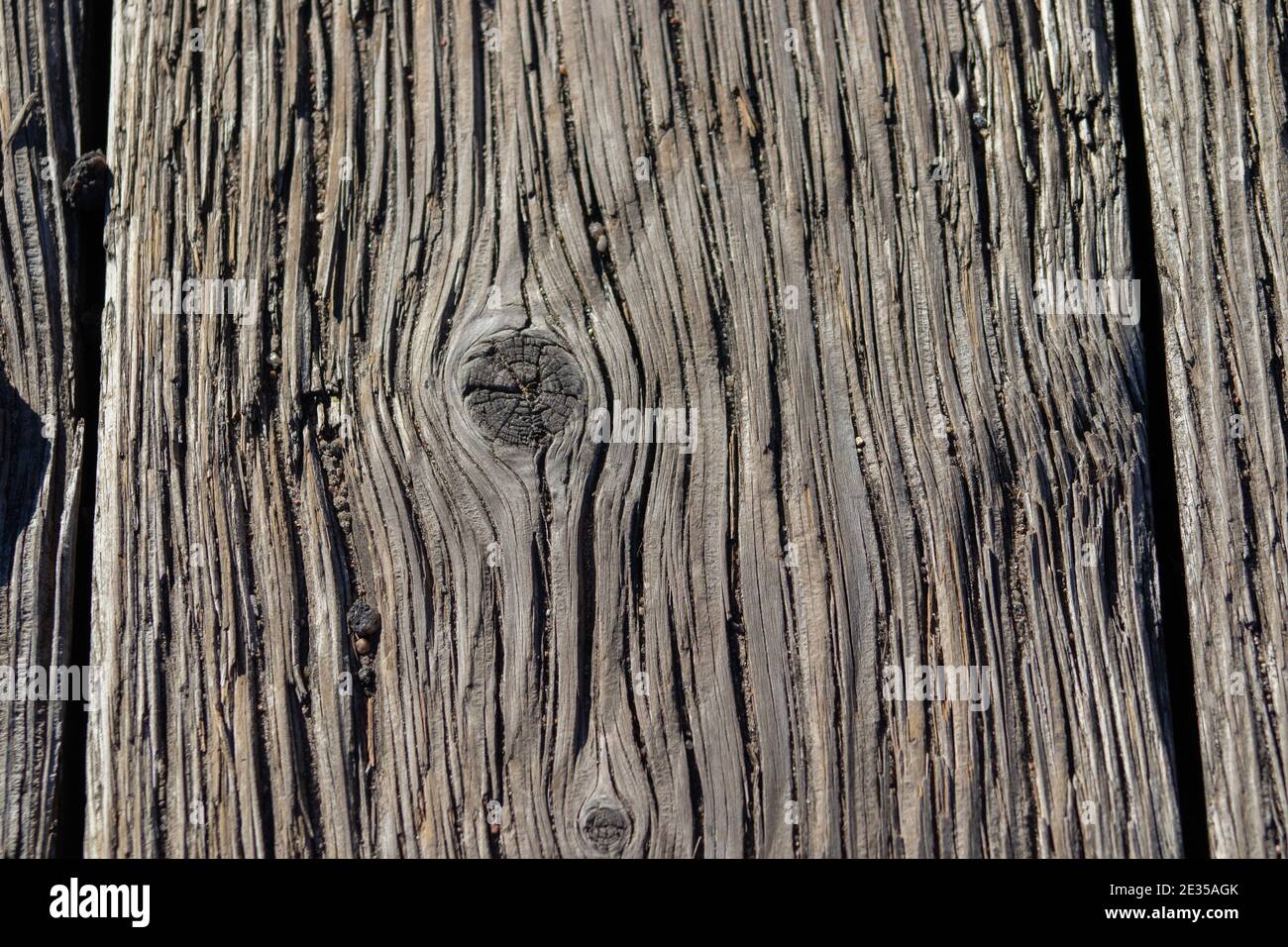 Holzmaserung Hintergrund Nahaufnahme der Brücke Planken. Hochwertige Fotos Stockfoto