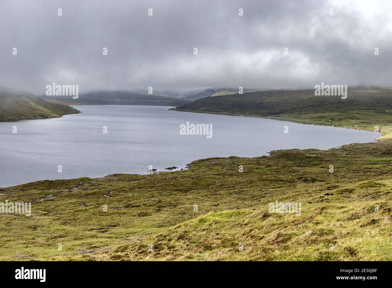 See Sorvagsvatn oder Leitisvatn, Midvgar, Vagar Insel, Färöer Inseln Stockfoto