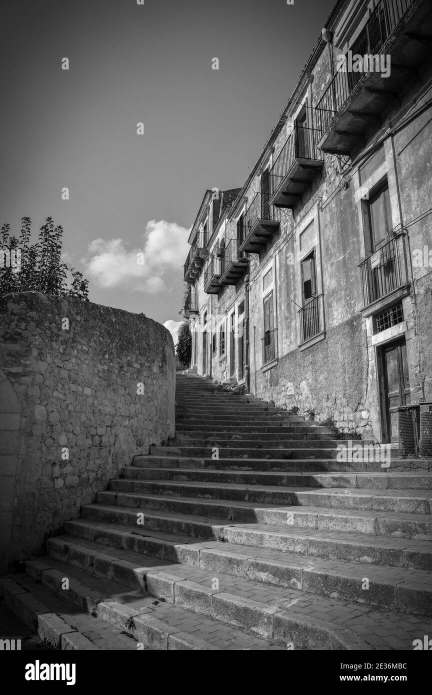 Kleine Gasse von Modica, Ragusa, Sizilien, Italien, Europa, Weltkulturerbe Stockfoto