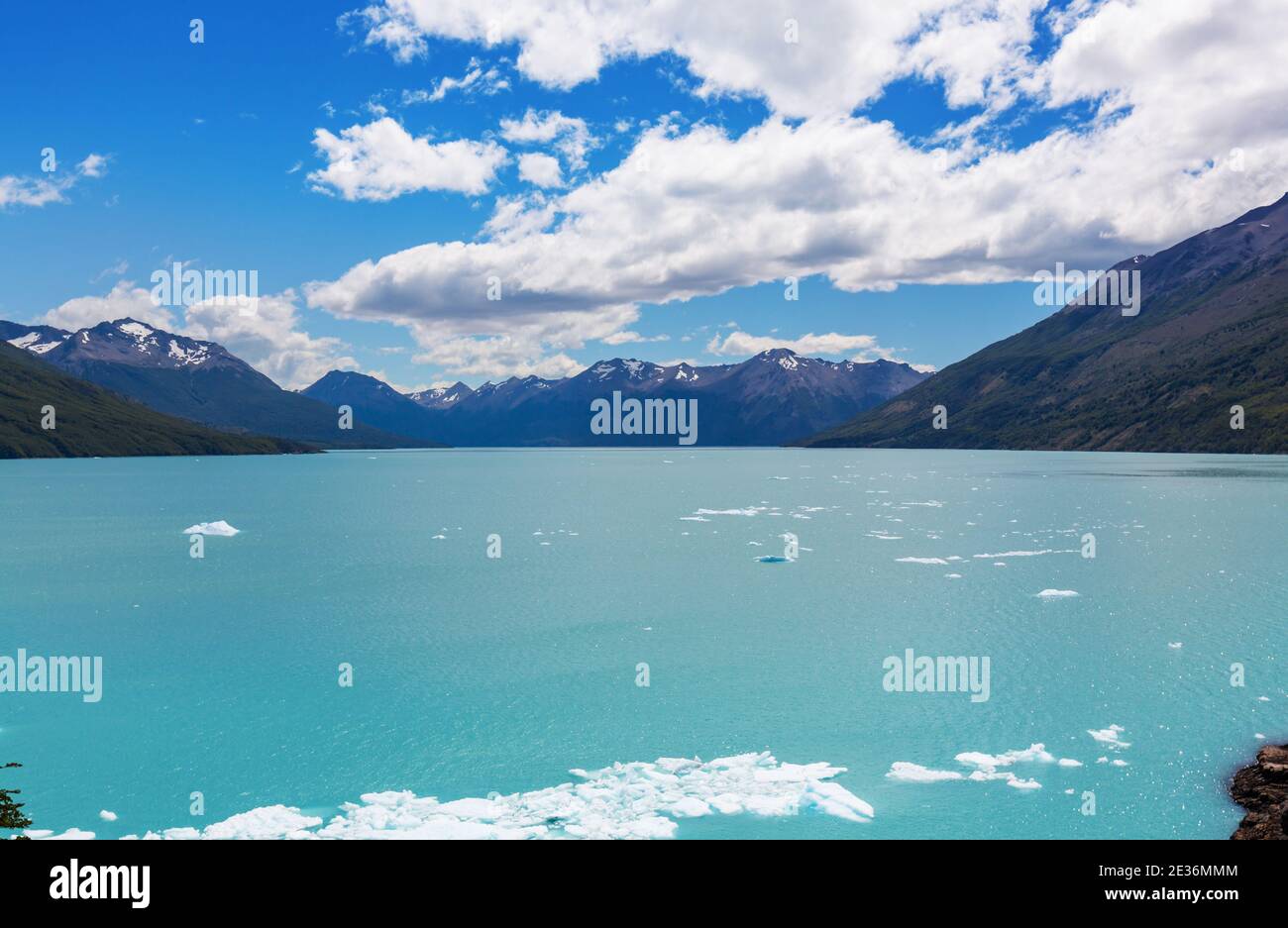 Wunderschöne Berglandschaften in Patagonien. Berge See in Argentinien, Südamerika. Stockfoto