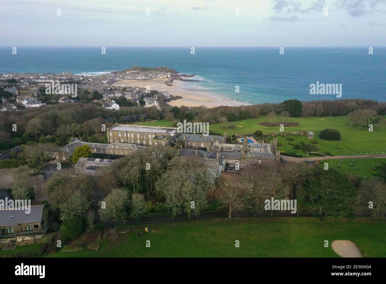 Schloss Tregenna mit Blick auf St. Ives Stockfoto