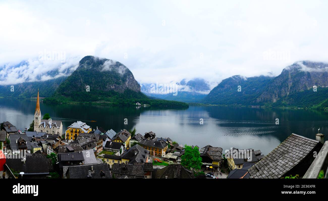 Schöne Häuser in hallstatt Seeblick Panorama Stockfoto