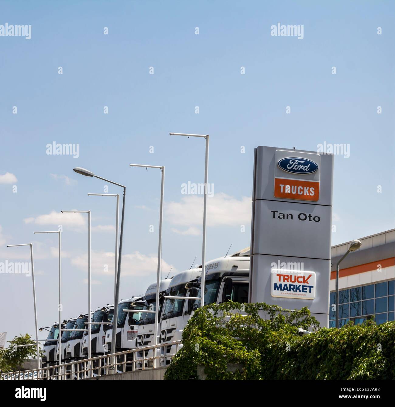 Ankara , Türkei : Ford Motor Company Ford Truck Store. Ford Motor Company  Ist Ein Amerikanischer Automobilhersteller, Der 1903 Gegründet Wurde  Stockfotografie - Alamy