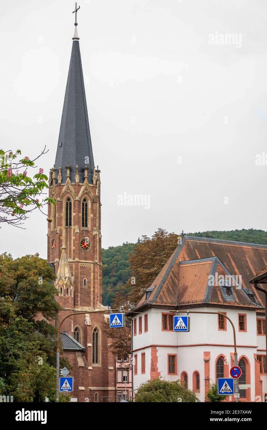 Kirchturm in Neustadt an der Weinstraße, einer Stadt in Rheinland-Pfalz in Deutschland Stockfoto