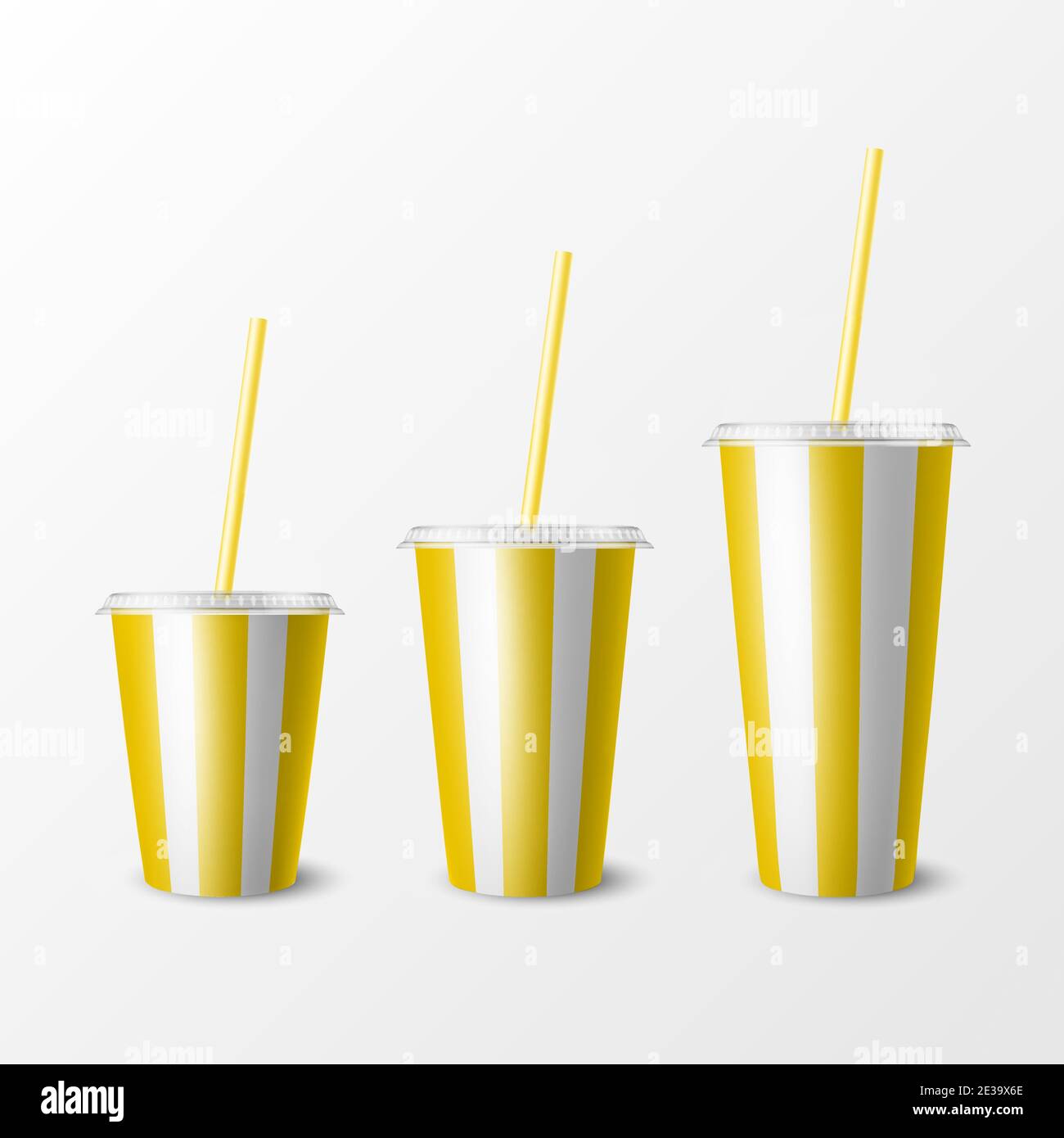 Vector 3d realistische gelbe gestreifte Papier Einweg-Cup-Set, Deckel, Stroh. Getränke, Getränke, Kaffee, Soda, Tee, Cocktail, Milchshake. Designvorlage von Stock Vektor