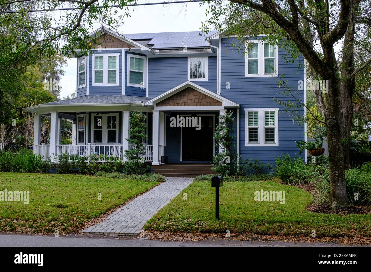 Gentrified Blue House - Seminole Heights Neighborhood, Tampa, Florida Stockfoto