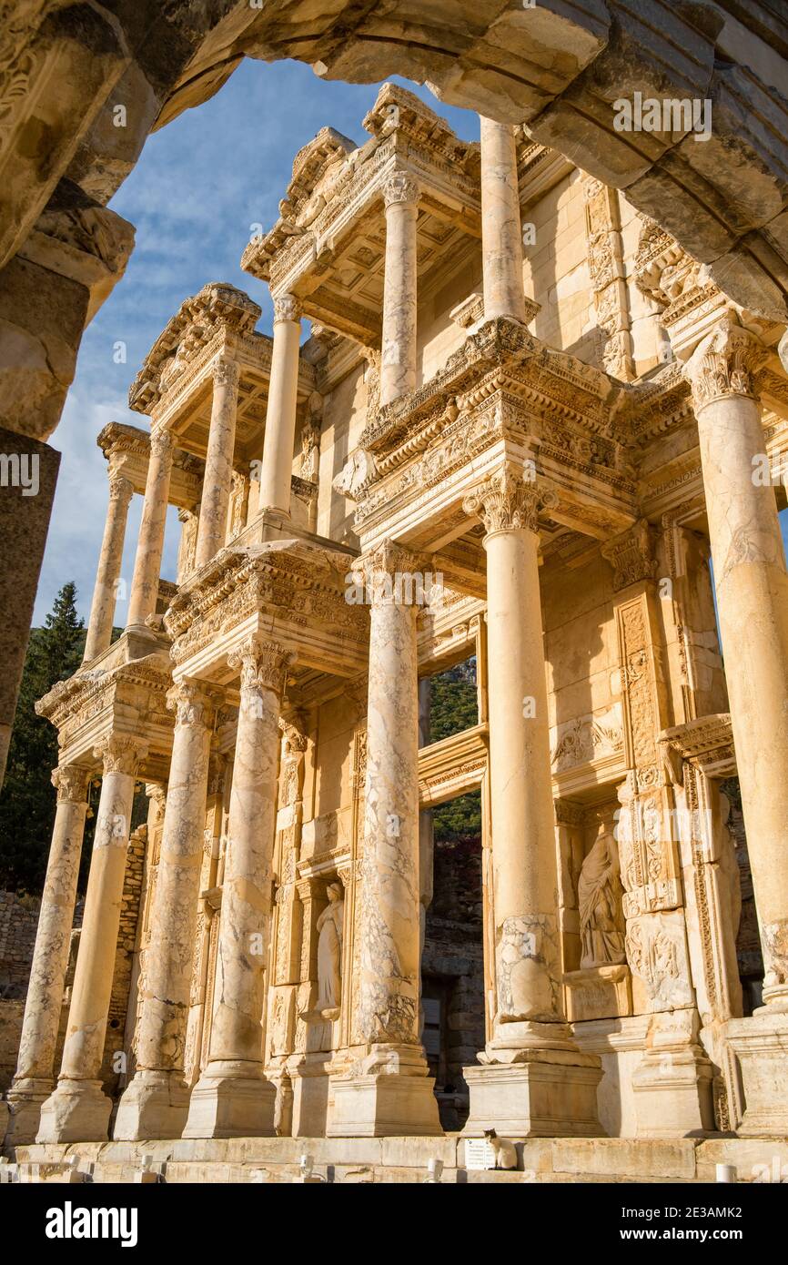 Bibliothek von Celsus in der antiken Stadt Ephesus, Türkei. Stockfoto