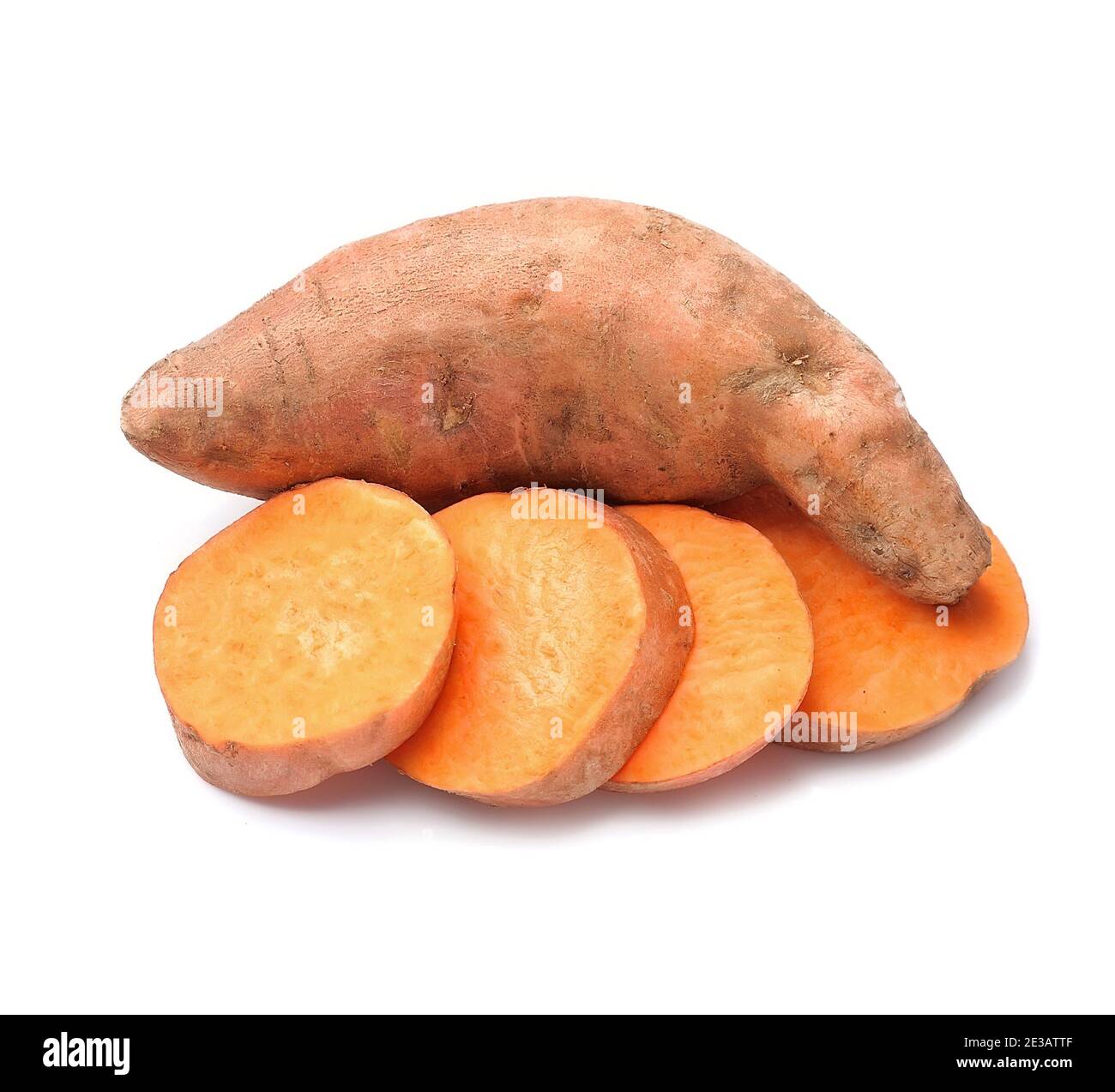 Süßkartoffel isoliert auf weißem Hintergrund. Stockfoto