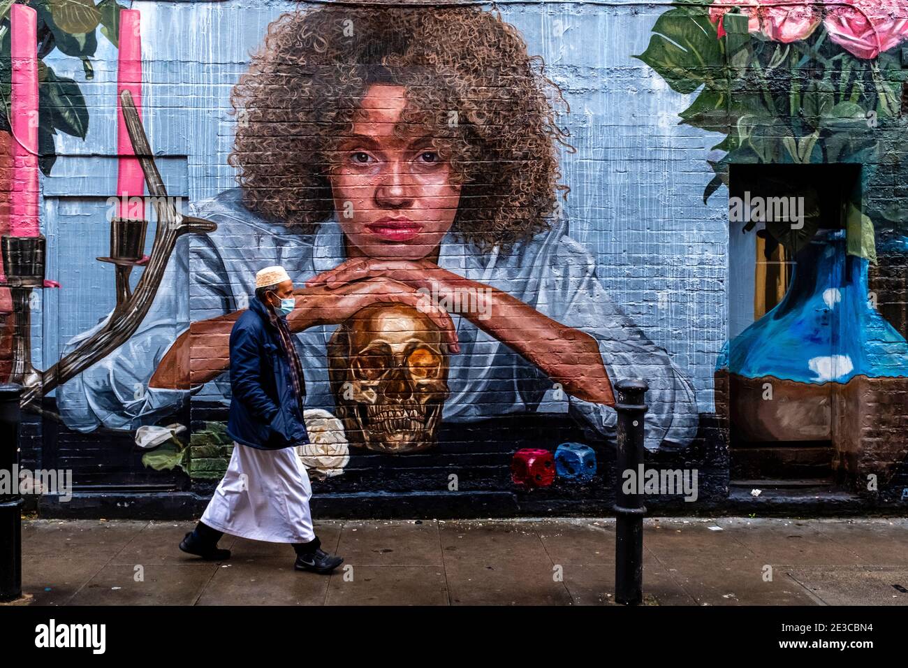 Bunte Street Art/Graffiti in Brick Lane, London, Großbritannien. Stockfoto