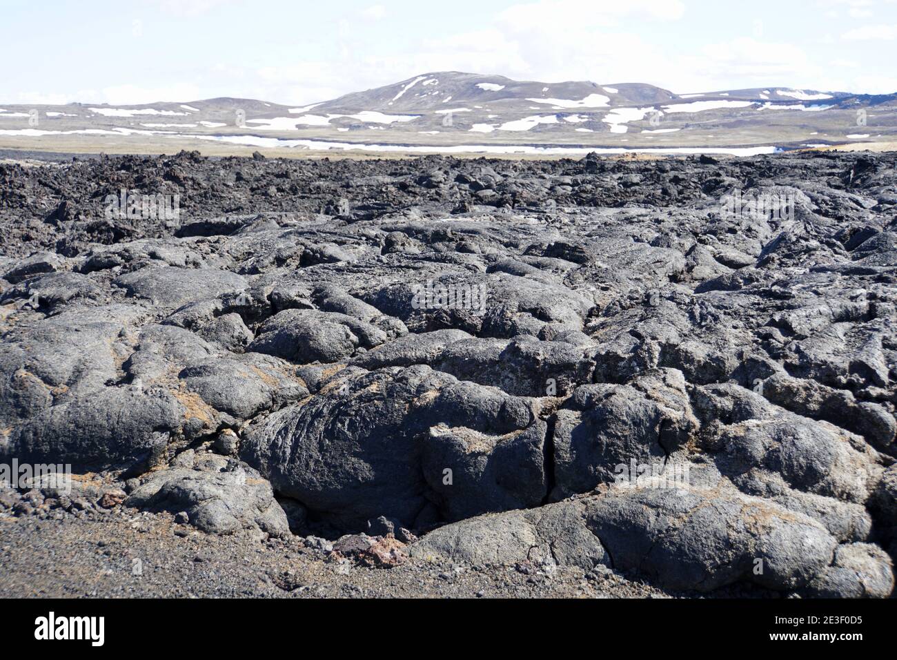 Der Blick auf die Überreste der Vulkanausbrüche in der Nähe von Krafla Lava Field, Myvatn, Island Stockfoto
