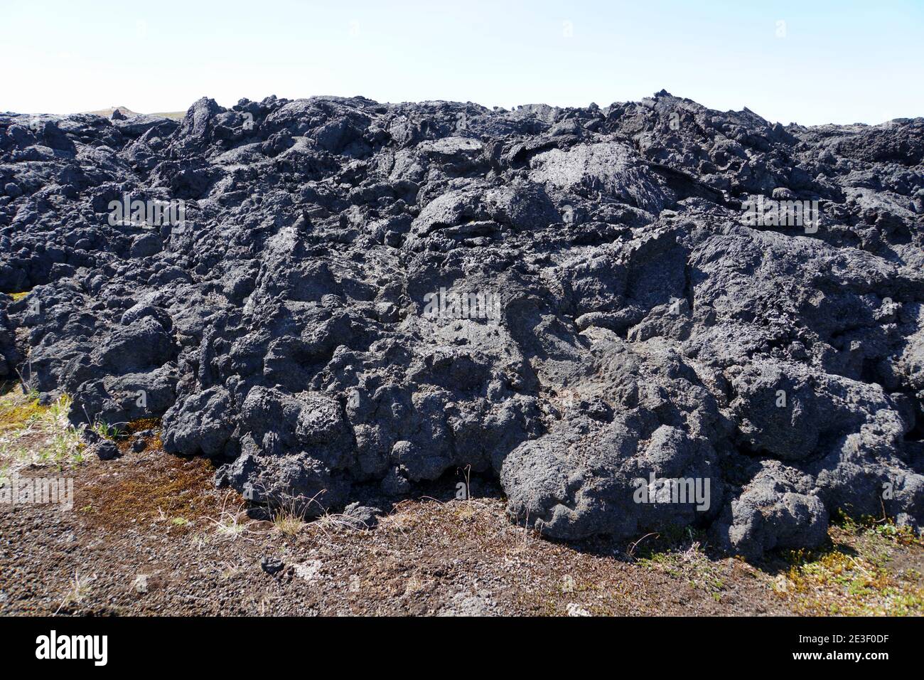 Der Blick auf die Überreste der Vulkanausbrüche in der Nähe von Krafla Lava Field, Myvatn, Island Stockfoto