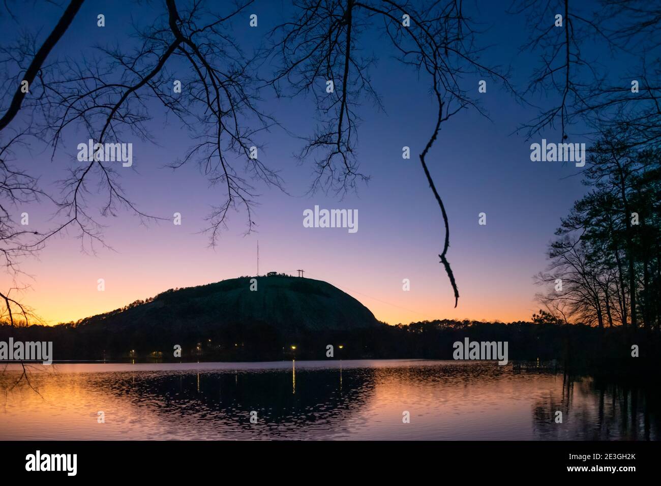 Malerischer Blick auf den Stone Mountain Park vom Stone Mountain Park Campground in der Nähe von Atlanta, Georgia. (USA) Stockfoto